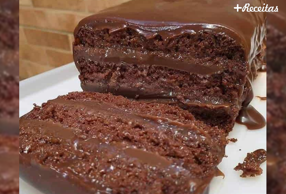 Bolo de chocolate brigadeiro recheado